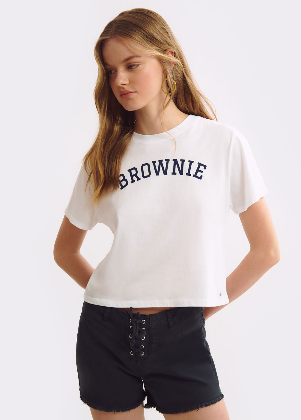 SHORT-SLEEVED T-SHIRT WITH BROWNIE LOGO
