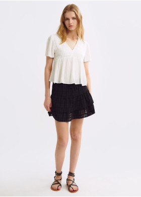 SMOCKED SHORT-SLEEVED BLOUSE