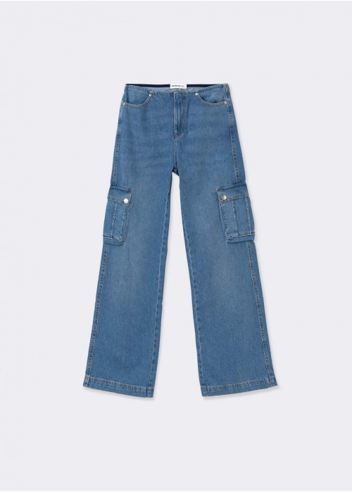 LOW-RISE CARGO JEANS