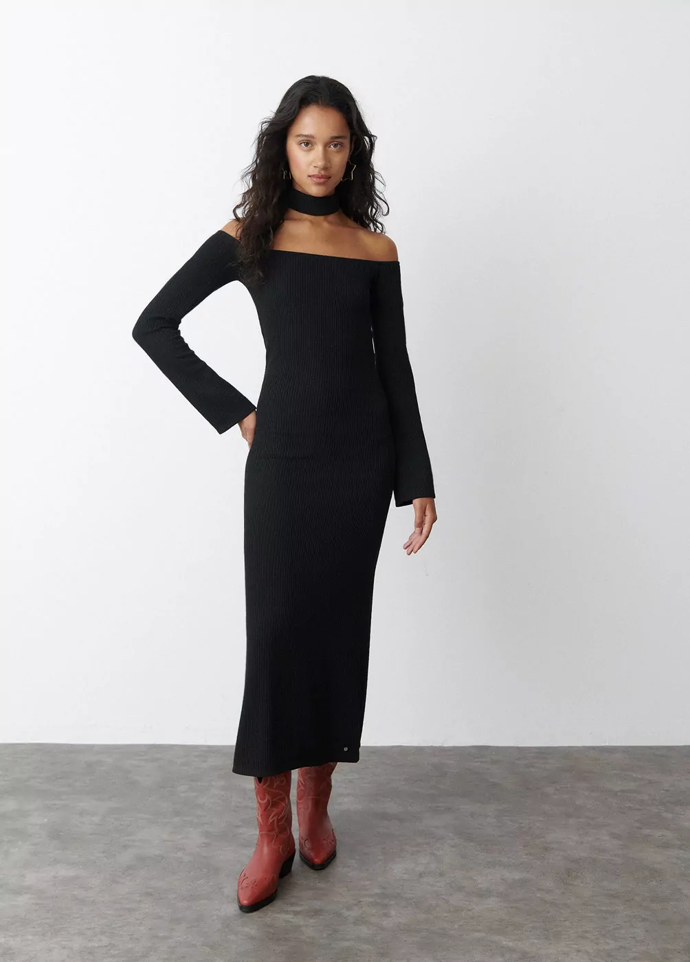 boat neckline dress