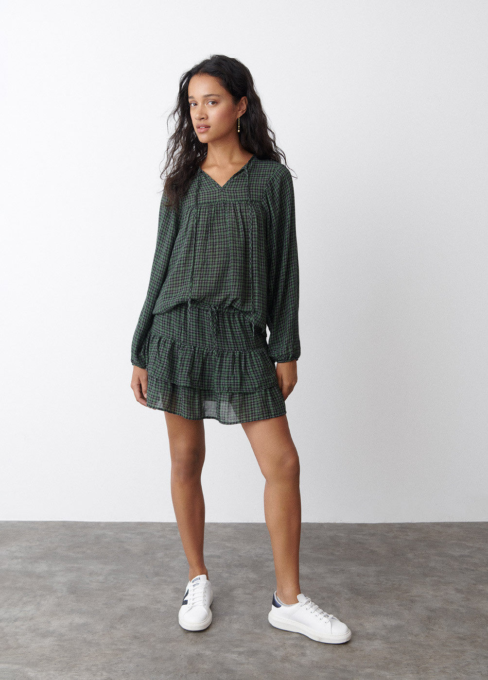H&m gingham ruffle skirt hotsell