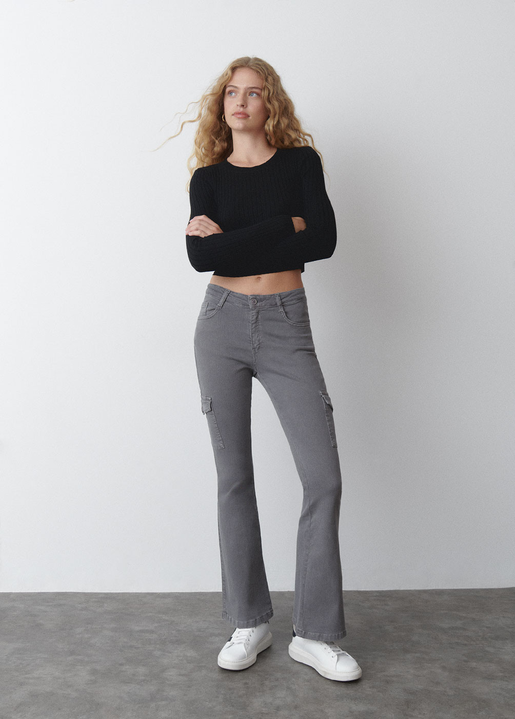 FLARED CARGO TROUSERS