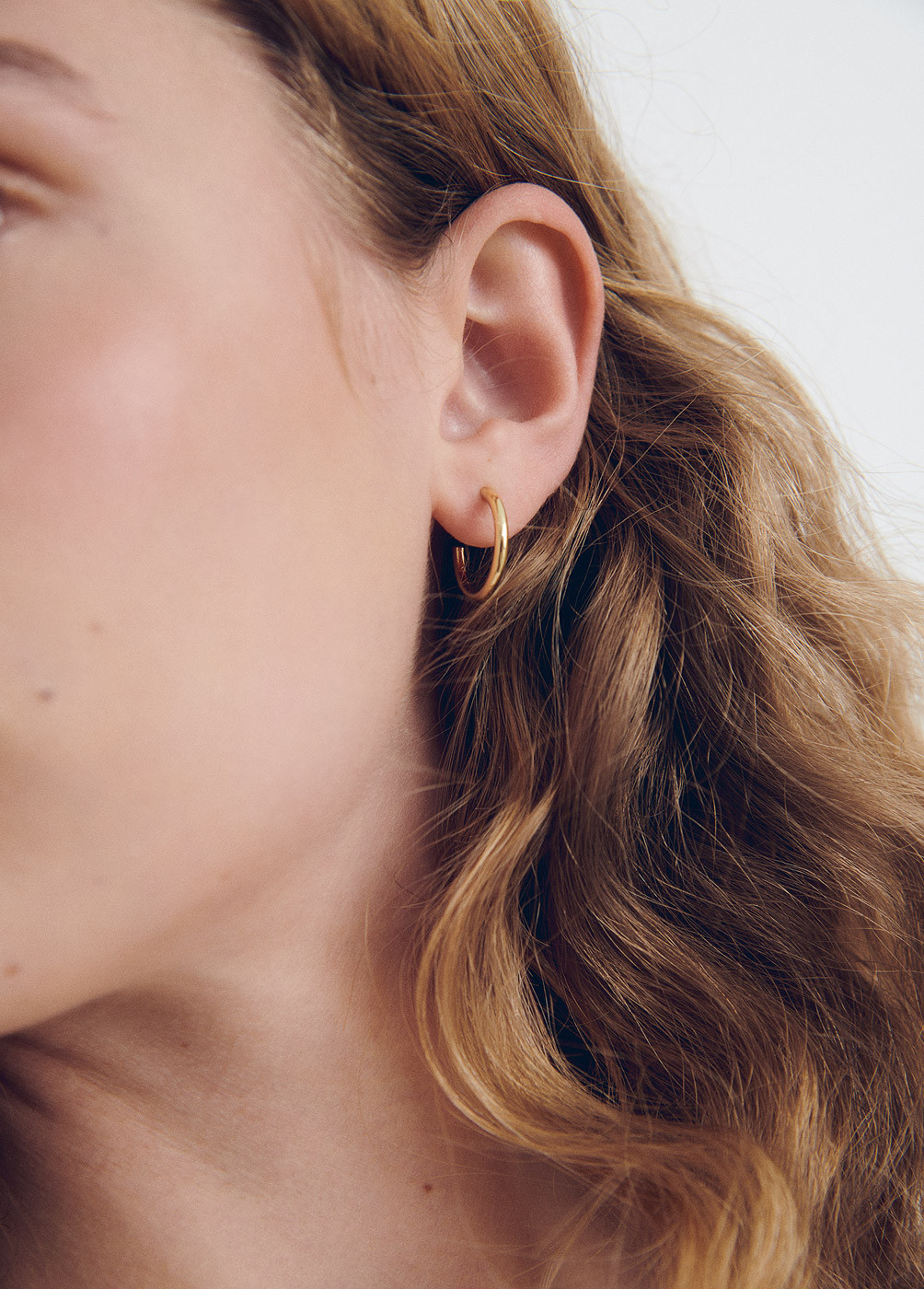 Mini hoop earrings