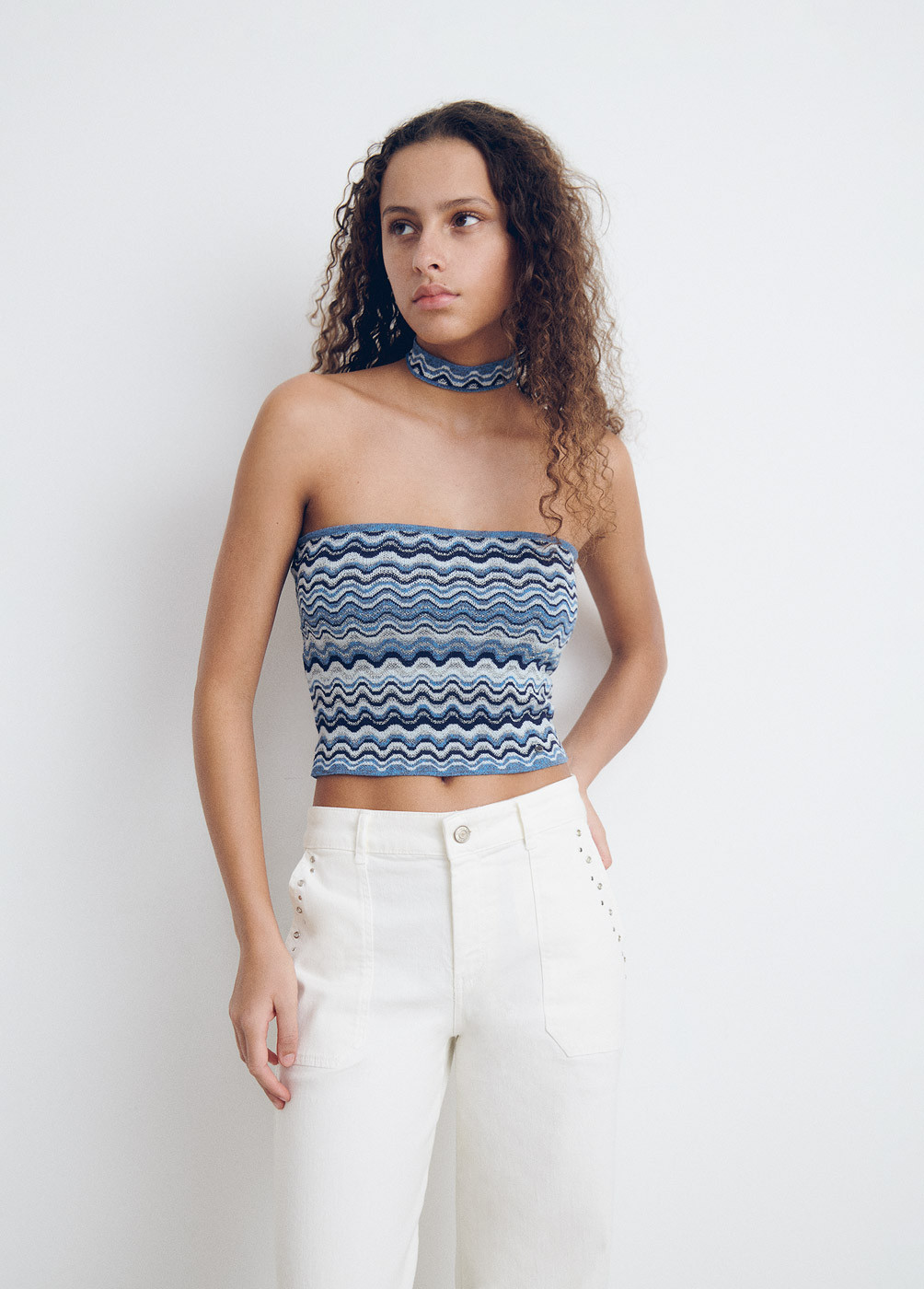 Bandeau knit top with choker