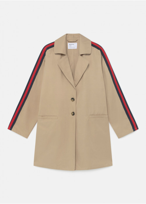 Rain coat with side band detail