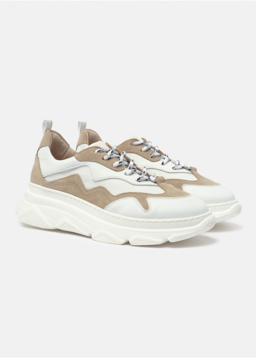 Thick sole trainers