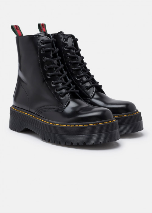 Bota pell amb cordons