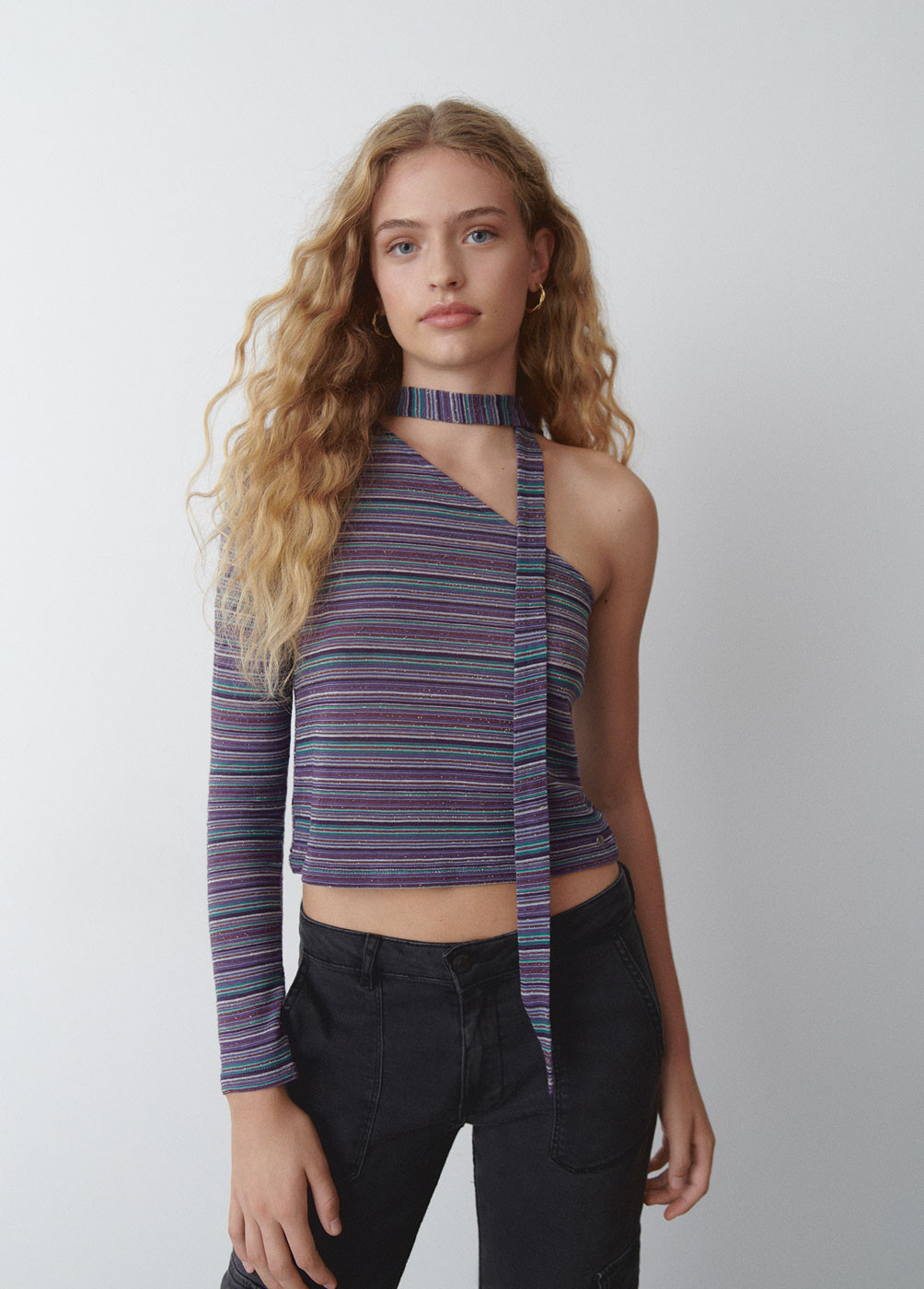 Camiseta manga larga asim trica chocker