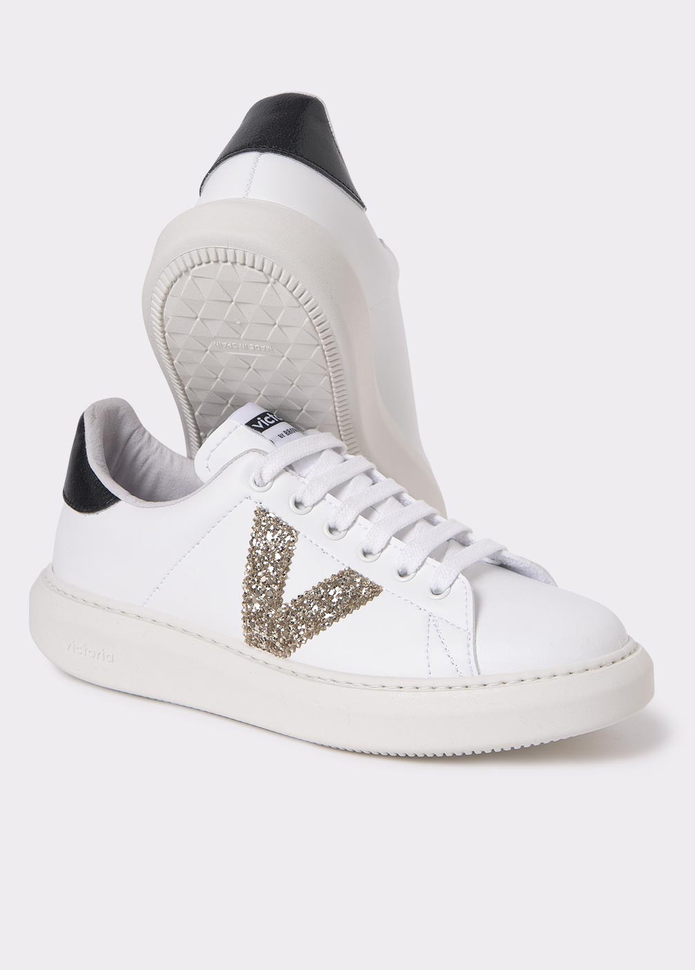 Zapatillas victoria 2025 doradas