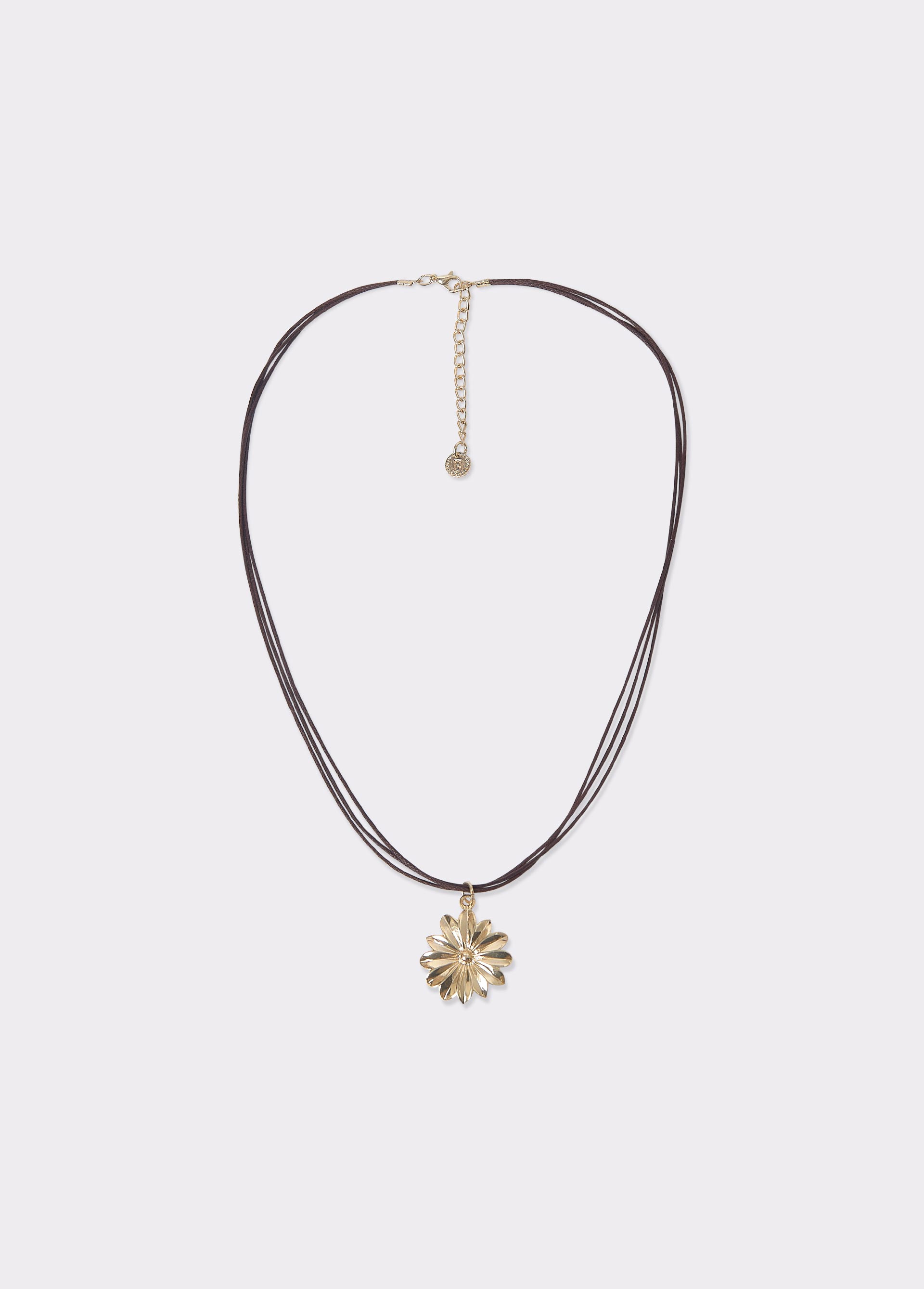 Long flower necklace