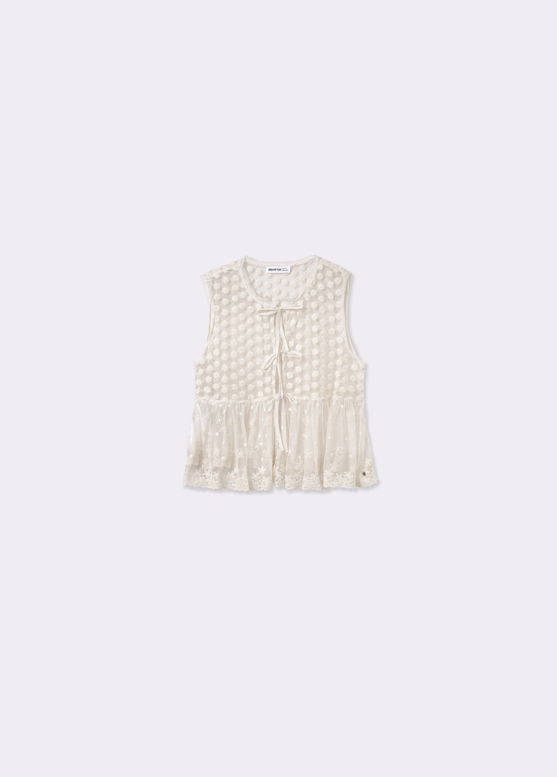Semi-sheer laces blouse