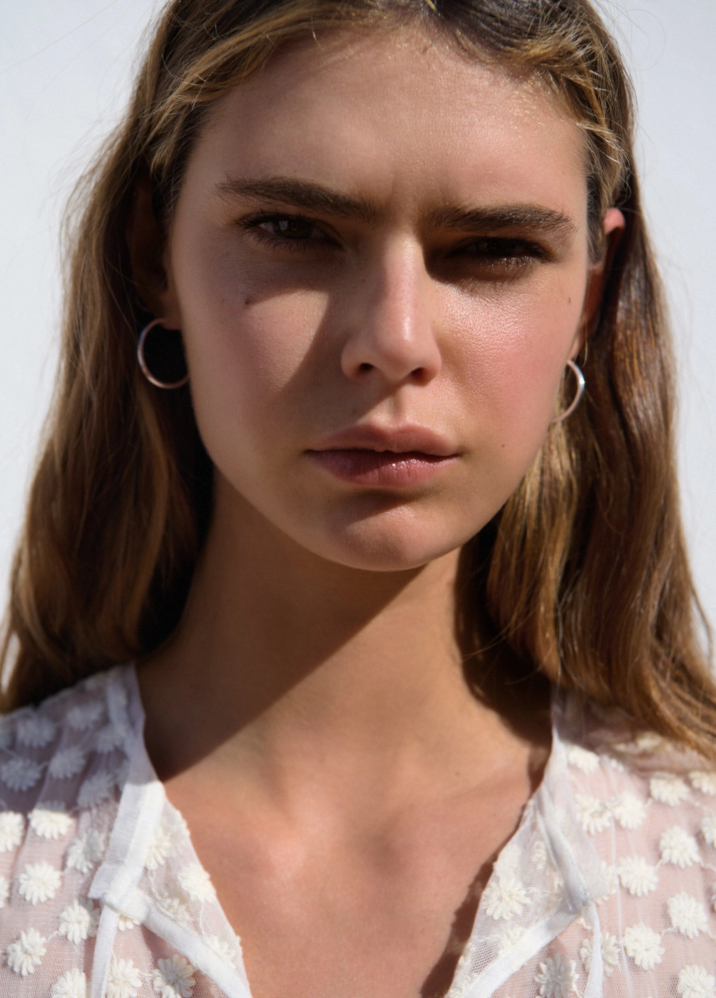 Medium-sized hoop earrings