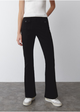 BROEK FLARED VOORZAKKEN